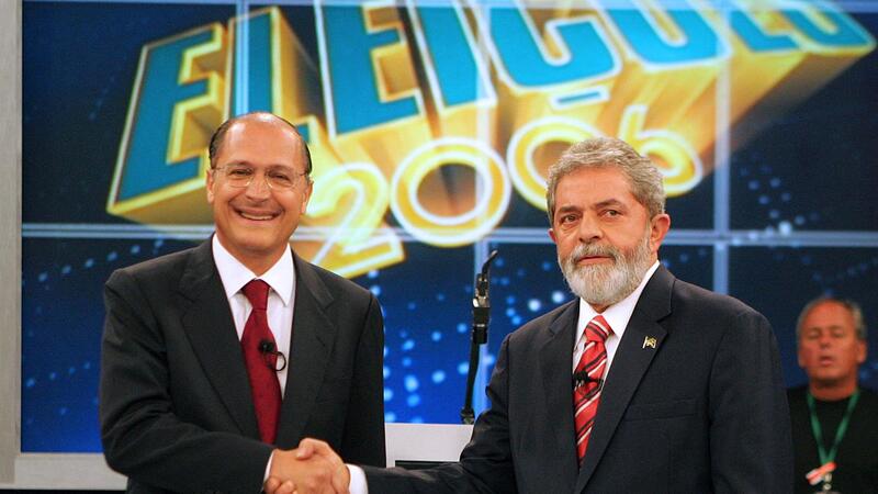 Lista completa dos deputados que votaram a favor da PEC da Blindagem em 2025 Quais partidos votaram contra a PEC da Blindagem no Congresso Nacional Como os deputados do PT votaram na PEC da Blindagem e suas justificativas PEC da Blindagem: análise da votação por região do Brasil Partidos de direita e esquerda se uniram para aprovar a PEC da Blindagem Deputados do Nordeste que votaram a favor da PEC da Blindagem PEC da Blindagem e seus impactos na corrupção parlamentar brasileira Lista dos deputados do Norte do Brasil que apoiaram a PEC da Blindagem Como a bancada evangélica votou na PEC da Blindagem em setembro de 2025 12 deputados do PT que votaram a favor da PEC da Blindagem e por quê PEC da Blindagem: o que muda para os processos contra parlamentares Deputados do Centrão e sua votação na PEC da Blindagem em 2025 Quais deputados do PL votaram contra a PEC da Blindagem Base do governo Lula foi decisiva para aprovar PEC da Blindagem Como ficam as emendas parlamentares após a PEC da Blindagem Voto secreto e PEC da Blindagem: o que os deputados aprovaram Deputados mineiros que votaram a favor da PEC da Blindagem Entenda por que o PSOL votou integralmente contra a PEC da Blindagem Cláudio Cajado e seu papel como relator na aprovação da PEC da Blindagem Bancada paulista e sua posição na votação da PEC da Blindagem PEC da Blindagem foi aprovada com quantos votos na Câmara dos Deputados Como os representantes do Sul votaram na PEC da Blindagem Blindagem parlamentar: como os deputados se protegem de investigações Lista de deputados que mudaram de voto entre o primeiro e segundo turno da PEC Deputados que não compareceram na votação da PEC da Blindagem Presidentes de partidos e o foro privilegiado na PEC da Blindagem Como a PEC da Blindagem afeta as investigações do STF contra deputados Votação da PEC da Blindagem por estado brasileiro: análise completa Quais partidos foram unânimes a favor ou contra a PEC da Blindagem Número de deputados por partido que votaram a favor da PEC da Blindagem Como a PEC da Blindagem afeta a relação entre Judiciário e Legislativo Deputados do Novo e sua posição sobre a PEC da Blindagem PEC da Blindagem: análise dos votos por ideologia política Comparação entre votos da esquerda e direita na PEC da Blindagem Lista de deputados de Santa Catarina que votaram na PEC da Blindagem O que dizem os políticos que defendem a PEC da Blindagem Críticas da oposição à PEC da Blindagem no Congresso Como os partidos de centro se comportaram na votação da PEC da Blindagem Quem são os deputados que traíram a orientação partidária na PEC Bancada do agronegócio e seus votos na PEC da Blindagem Quantos deputados da base do governo votaram a favor da PEC da Blindagem Relação entre a PEC da Blindagem e as investigações de emendas parlamentares Como votaram os deputados do Avante na PEC da Blindagem Deputados de primeiro mandato e sua posição na PEC da Blindagem Quais deputados baianos apoiaram a PEC da Blindagem Análise completa dos votos do Centro-Oeste na PEC da Blindagem Lista dos deputados fluminenses que votaram na PEC da Blindagem Por que a votação da PEC da Blindagem foi secretada no segundo turno O papel de Hugo Motta na aprovação da PEC da Blindagem Deputados gaúchos e seus votos na PEC da Blindagem Como o MDB se posicionou na votação da PEC da Blindagem Análise dos votos do PSDB na PEC da Blindagem por estado PEC da Blindagem e seu impacto nas eleições de 2026 A tramitação da PEC da Blindagem no Senado Federal Deputados do Podemos que votaram a favor da PEC da Blindagem Lista de deputados do Maranhão que apoiaram a PEC da Blindagem Quais deputados federais do seu estado votaram na PEC da Blindagem PEC da Blindagem e a convergência entre adversários políticos Como os deputados do PDT votaram na PEC da Blindagem Deputados que justificaram apoio à PEC da Blindagem como estratégia política Lista de deputados paranaenses que votaram na PEC da Blindagem Qual será o impacto da PEC da Blindagem na corrupção do Brasil Deputados do PCdoB e sua posição unânime na PEC da Blindagem Como a bancada feminina votou na PEC da Blindagem Lista de deputados cearenses que votaram na PEC da Blindagem O que dizem os especialistas em direito constitucional sobre a PEC da Blindagem Deputados que se abstiveram na votação da PEC da Blindagem PEC da Blindagem: votos da bancada ruralista no Congresso Quantos deputados do União Brasil apoiaram a PEC da Blindagem Parlamentares de primeiro mandato e seus votos na PEC O histórico da imunidade parlamentar no Brasil antes da PEC da Blindagem Deputados do PSB que votaram a favor da PEC da Blindagem Comparativo entre os votos no primeiro e segundo turno da PEC Lista dos deputados capixabas que votaram na PEC da Blindagem Como a PEC da Blindagem pode influenciar os votos em 2026 Deputados que mudaram de posição sobre a PEC da Blindagem Como o Republicanos votou na PEC da Blindagem por estado Quantos deputados da oposição apoiaram a PEC da Blindagem Lista dos deputados goianos que votaram na PEC da Blindagem Quem são os deputados mais influentes que apoiaram a PEC Como a Rede Sustentabilidade votou na PEC da Blindagem Deputados que defenderam publicamente a PEC da Blindagem O que mudou na redação final da PEC da Blindagem Partidos que orientaram voto contra a PEC da Blindagem Lista de deputados alagoanos que apoiaram a PEC da Blindagem Como a bancada da saúde votou na PEC da Blindagem Quantos deputados do PSD votaram a favor da PEC da Blindagem Deputados da segurança pública e seus votos na PEC Quem são os líderes partidários que apoiaram a PEC da Blindagem PEC da Blindagem e o impacto nas investigações do STF Lista dos deputados paraenses que votaram na PEC Como os novos deputados eleitos em 2022 votaram na PEC da Blindagem PEC da Blindagem: análise completa dos votos por partido e região