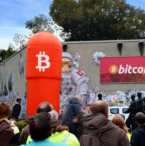 A Ethereum retoma liderança na emissão de USDT em 2025 superando a Tron BitcoinP2P avalia impacto da migração do USDT para Ethereum em custos operacionais Gas fee na Ethereum cai drasticamente após implementação do EIP-4844 USDT no Brasil: como a mudança de blockchain afeta investidores da BitcoinP2P Tron perde dominância no USDT pela primeira vez desde 2022 PIX vs USDT: comparativo de custos de transação para brasileiros em 2025 O impacto do Proto-Danksharding nas taxas de gas da Ethereum para USDT BitcoinP2P otimiza custos operacionais com retorno do USDT à Ethereum Como a redução das taxas na Ethereum beneficia usuários de USDT no Brasil Solana emerge como terceira opção para USDT com taxas mínimas de transação Transferências de USDT ficam mais baratas com mudanças na Ethereum PIX ou USDT: qual a melhor opção para transferências rápidas no Brasil BitcoinP2P analisa nova distribuição de USDT entre blockchains em 2025 Gas fee na Tron aumenta para média de $1,29 perdendo vantagem competitiva Tether diversifica emissão de USDT entre múltiplas blockchains por segurança Como enviar USDT com taxas mínimas através da BitcoinP2P Ethereum processa $89,5 bilhões em USDT após melhorias de escalabilidade Comparativo entre taxas do PIX e transações de USDT na BitcoinP2P EIP-4844 reduz custos de Layer 2 na Ethereum entre 10 a 100 vezes Tron implementa modelo Gas-Free para recuperar vantagem nas taxas de USDT Mercado brasileiro de USDT reage à mudança de dominância entre blockchains BitcoinP2P explica como a Ethereum voltou a ser atrativa para USDT USDT na Solana: por que representa apenas 1,3% do total em circulação Gas fee nas diferentes blockchains: o que investidores brasileiros precisam saber PIX internacional vs USDT: comparativo para envio de valores ao exterior BitcoinP2P facilita acesso ao USDT com menores custos de transação Tether publica relatório mostrando $170,9 bilhões de USDT em circulação Como o EIP-4844 transformou a economia da Ethereum para transações de USDT BitcoinP2P registra aumento nas operações com USDT na Ethereum Gas fee em queda: oportunidades para arbitragem com USDT entre blockchains Impacto das taxas reduzidas de USDT para comerciantes brasileiros PIX e USDT: integrando os sistemas de pagamento brasileiro e global BitcoinP2P oferece USDT em múltiplas blockchains para otimizar custos Transações de USDT na Ethereum ficam 82% mais baratas após atualizações Tron perde mercado de USDT mesmo com implementação do sistema Gas-Free Comparativo entre PIX, TED e USDT para transferências domésticas e internacionais BitcoinP2P explica como o mercado de stablecoins evolui no Brasil Layer 2 da Ethereum impulsiona adoção de USDT com taxas reduzidas Solana processa transações de USDT por menos de $0,001 em taxas Gas fee na Ethereum: por que voltou a ser competitiva para USDT em 2025 BitcoinP2P monitora distribuição de USDT entre blockchains para melhores ofertas PIX vs USDT na BitcoinP2P: qual sistema oferece melhor custo-benefício Arbitrum reduz taxas de $2,02 para $0,40 com implementação do EIP-4844 A nova era das stablecoins com Ethereum liderando emissão de USDT BitcoinP2P avalia Solana como alternativa emergente para transações de USDT Gas fee na Ethereum cai 82% após atualização do Proto-Danksharding Como transferir USDT entre blockchains com taxas mínimas via BitcoinP2P PIX como on-ramp para USDT: integrando sistemas nacionais e globais Tether mantém estratégia multichain apesar da migração para Ethereum BitcoinP2P oferece USDT na blockchain com menor custo de transação O futuro das stablecoins no Brasil após mudanças nas taxas de blockchain Gas fee nas Layer 2 da Ethereum beneficia usuários de USDT na BitcoinP2P USDT na Tron ainda representa 44,8% do total em circulação global Como as melhorias na Ethereum impactam investidores brasileiros de USDT BitcoinP2P simplifica acesso a USDT com menores taxas de transação PIX e USDT: construindo pontes entre sistemas financeiros no Brasil Diferenças entre gas fee na Ethereum, Tron e Solana para transações de USDT BitcoinP2P analisa tendências de distribuição de USDT entre blockchains Ethereum lidera receita de taxas com $2,48 bilhões em 2024 Como enviar remessas internacionais usando USDT com taxas reduzidas A revolução silenciosa do USDT com retorno à blockchain Ethereum BitcoinP2P ajusta estratégias após mudanças nas dominâncias de blockchain Gas fee nas transações de USDT: guia completo para brasileiros PIX como gateway para o mundo cripto através de USDT na BitcoinP2P Novas oportunidades DeFi com USDT na Ethereum após queda nas taxas BitcoinP2P expande integração com USDT em múltiplas blockchains Solana vê crescimento de 2.838% em receitas de taxas em 2024 Ethereum vs Tron: a batalha pela dominância do USDT em 2025 Gas fee nas diferentes blockchains: impacto para traders brasileiros BitcoinP2P adapta operações à nova realidade do USDT na Ethereum PIX e stablecoins: como os brasileiros estão combinando ambos sistemas Tether mantém $5,4 bilhões em patrimônio líquido segundo relatório Como as taxas reduzidas na Ethereum impactam o mercado de USDT no Brasil BitcoinP2P oferece educação sobre escolha de blockchain para USDT Gas fee em queda abre novas possibilidades para comércio com USDT PIX como porta de entrada para USDT na BitcoinP2P com taxas competitivas Tron implementa sistema de 70% de redução em taxas para recuperar mercado Por que a Ethereum voltou a ser a blockchain preferida para USDT BitcoinP2P ajusta estratégias operacionais com mudanças no mercado de USDT Comparativo de taxas para USDT entre Ethereum, Tron e Solana em 2025 Como as alterações no gas fee impactam corretoras brasileiras de criptomoedas PIX e USDT na BitcoinP2P: integrando sistemas financeiros tradicional e cripto O que esperar do mercado de stablecoins após retorno do USDT à Ethereum Gas fee reduzido na Ethereum impulsiona volume de transações de USDT BitcoinP2P monitora custos operacionais com USDT em diferentes blockchains Ethereum implementa soluções de escalabilidade para manter liderança no USDT Como as novas taxas de gas afetam rendimentos em DeFi com USDT PIX para USDT: o caminho mais eficiente para brasileiros via BitcoinP2P O impacto da redução de taxas na Ethereum para market makers como BitcoinP2P Tron mantém segunda posição na emissão de USDT apesar de perder liderança Gas fee e sua influência na escolha de blockchain para transações de USDT BitcoinP2P otimiza rotas de liquidez com nova distribuição de USDT Ethereum reconquista mercado de USDT com melhorias significativas em taxas