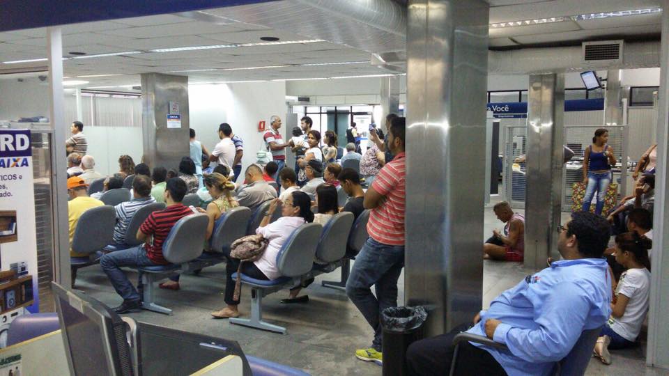 banco central novas regras fintechs 2025 Gabriel Galípolo presidente banco central resoluções bcb 494 495 496 497 498 banco central endurece regras fintechs BC limita pix ted 15 mil reais regulamentação banco central setembro 2025 Gabriel Galípolo medidas segurança financeira banco central mata inovação financeira BC destroi setor fintech brasileiro novas normas banco central fintechs medidas cautelares banco central fintechs banco central vs fintechs 2025 autoritarismo banco central brasileiro BC favorece grandes bancos oligopólio bancário banco central banco central prejudica inclusão financeira Gabriel Galípolo coveiro fintechs tirania regulatória banco central BC mata competição bancária banco central protege incumbentes resolução 498 PSTI banco central capital mínimo 15 milhões PSTI sede física exclusiva fintechs obrigatória prazo maio 2026 autorização fintechs morte das fintechs brasil 2025 operação carbono oculto fintechs PCC operação carbono oculto prisões 6 presos operação carbono oculto crime organizado 140 bilhões movimentados receita federal equipara fintechs bancos instrução normativa 2278 receita federal e-financeira obrigatória fintechs transparência fintechs receita federal regulamentação criptomoedas brasil 2025 DeCripto declaração criptoativos receita bitcoin regulamentação brasil 2025 criptomoedas novas regras brasil fintechs criptomoedas regulamentação pesada market maker criptomoedas limitações bitcoinp2p impactos regulamentação casa de câmbio digital regulamentação febraban apoio medidas banco central grandes bancos eliminam concorrência lobby bancário contra fintechs concentração setor bancário brasil inclusão financeira ameaçada brasil exclusão financeira volta brasil taxas bancárias altas voltam competição bancária acabou brasil inovação financeira morreu brasil startups financeiras barreiras entrada empreendedorismo fintech acabou tecnologia financeira regulação excessiva PSTI prestadores serviços tecnologia credenciamento PSTI 15 milhões auditoria externa PSTI obrigatória certificação segurança internacional PSTI seguro responsabilidade civil PSTI plano continuidade negócios PSTI diretores especializados PSTI obrigatórios medidas cautelares descredenciamento PSTI arsenal destruição fintechs BC poder discricionário banco central suspensão conexão rede financeira limitação operações valores irrisórios restrição novos clientes fintechs auditorias extras custosas fintechs execução forçada plano saída liquidação disfarçada fintechs conta bolsão fintechs problema transparência seletiva sistema financeiro crime organizado bancos tradicionais lavagem dinheiro grandes bancos PCC sistema bancário tradicional infiltração crime bancos incumbentes volumes concentrados lavagem facilitada menos concorrência mais crime oligopólio paraíso crime organizado bancos tradicionais vulneráveis crime concentração facilita infiltração criminosa menos players mais fácil corromper custos operacionais disparados fintechs infraestrutura própria obrigatória fintechs coworking proibido fintechs escritório virtual proibido fintechs burocracia mata inovação adequação impossível prazos apertados 8 meses adequação completa impossível processos burocráticos anos fintechs certificações internacionais custosas auditoria anual externa obrigatória planos complexos exigidos fintechs microempreendedores prejudicados limite 15k pequenas empresas limitações operacionais consumidores baixa renda perdem acesso startups promissoras precisam emigrar desenvolvedores software financeiro excluídos empreendedores inovadores fogem brasil regulamentação desproporcional problema real medidas excessivas crimes terceiros justificativa fraca destruição setor segurança falsa pretexto concentração combate crime atacando vítimas criminalização inovação financeira perseguição fintechs brasil destruição competição nome segurança morte inovação regulamentação excessiva fim era dourada fintechs brasil obituário inovação financeira brasileira coveiros revolução fintech brasil