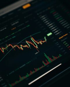 Bitcoin retoma US$ 79 mil em abril de 2026 após short squeeze
